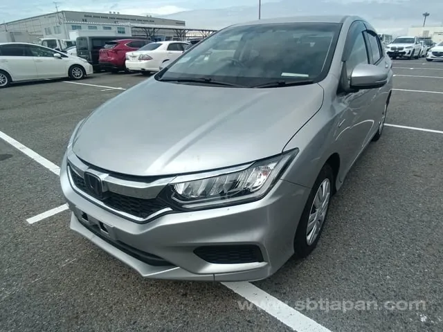 Honda Grace Hybrid Lx 2018 photo 2