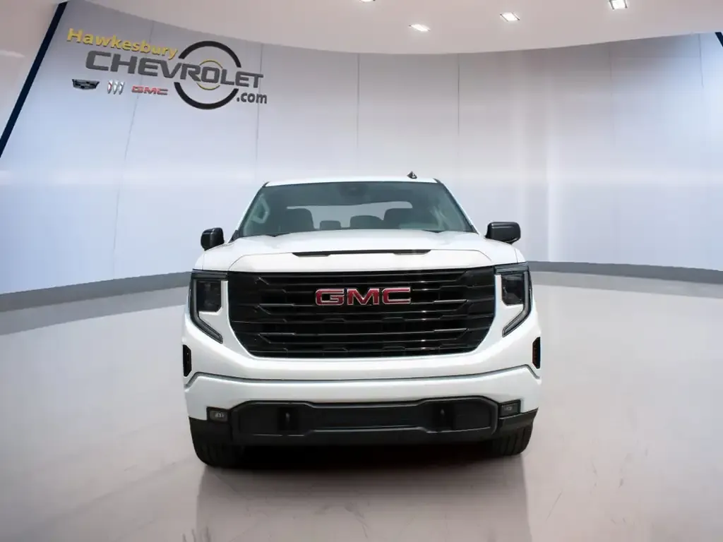 GMC Sierra 1500 2026 photo 2