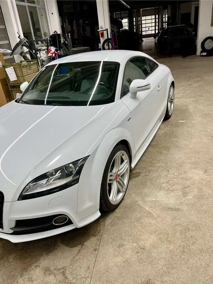 Audi Tt 2014 photo 2
