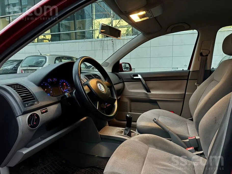 Volkswagen Polo 2002 photo 5