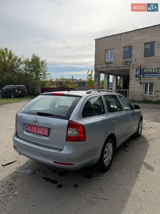 Skoda Octavia 2010 photo 5