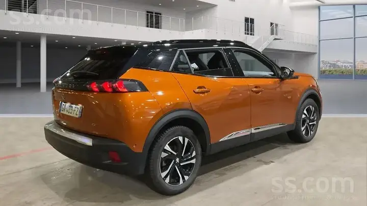Peugeot 2008 2021 photo 3