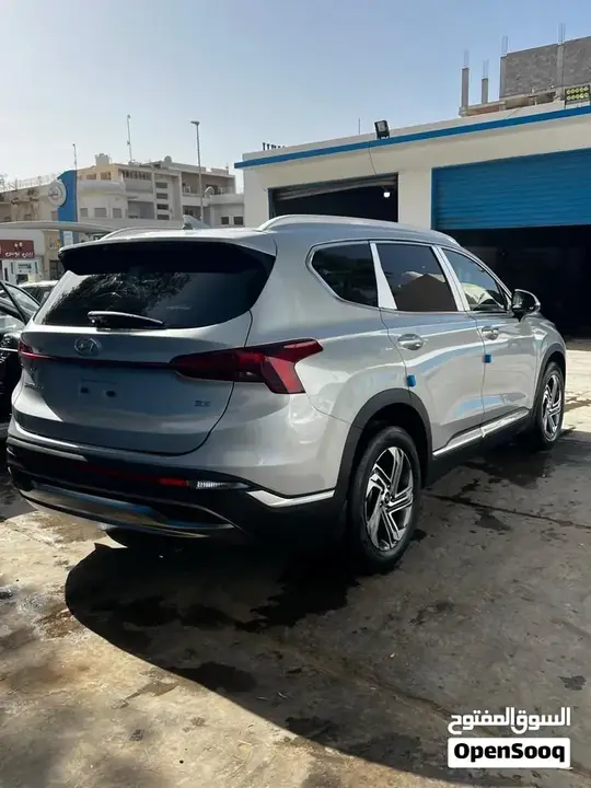 Hyundai Santa Fe 2023 photo 3