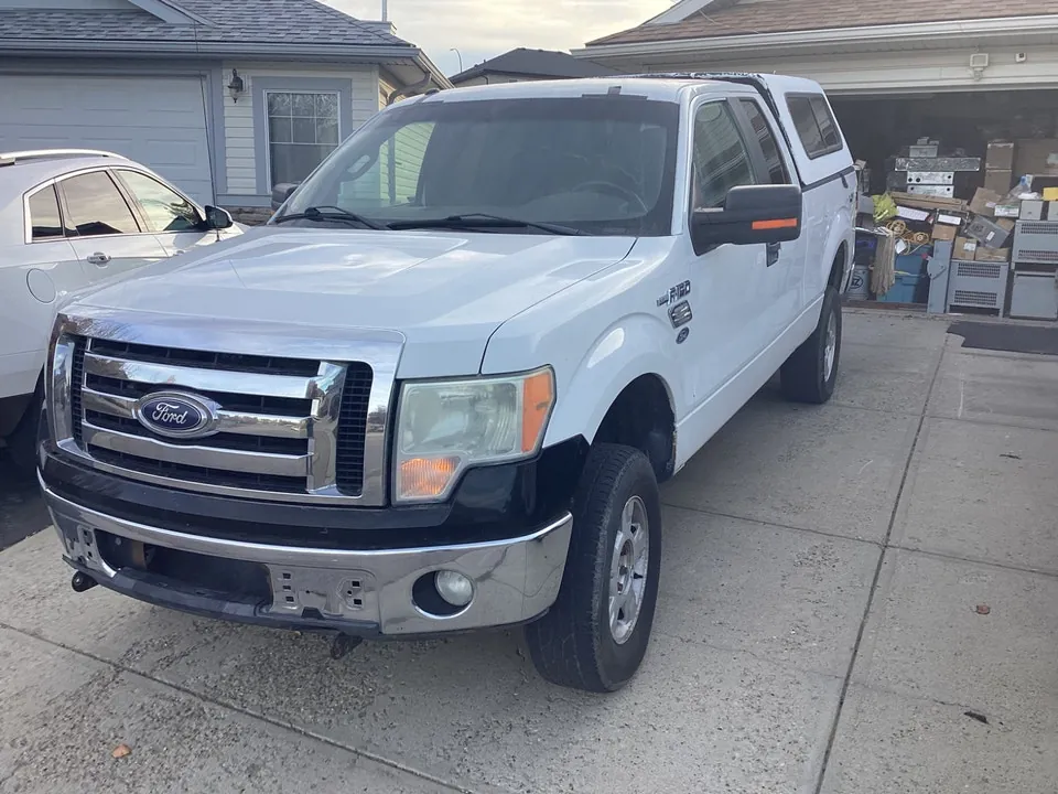 Ford F-150 2011 photo 2