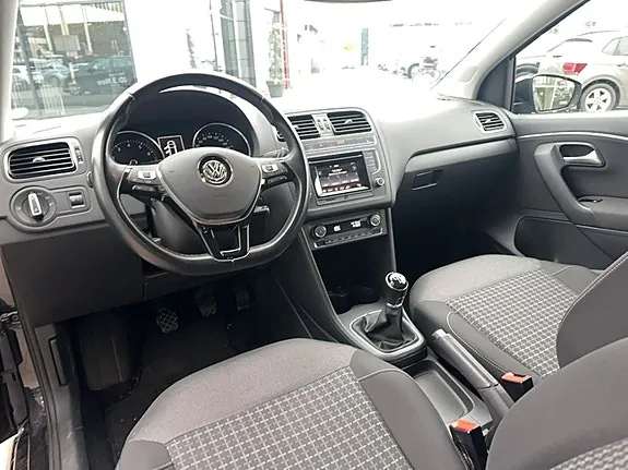 Volkswagen Polo 2016 photo 3