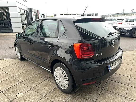 Volkswagen Polo 2016 photo 2