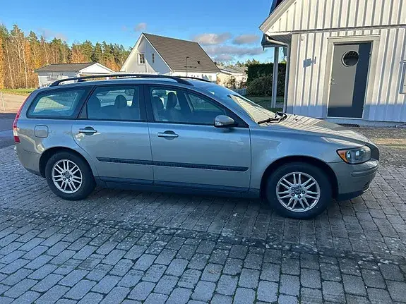 Volvo V50 2006 photo 2