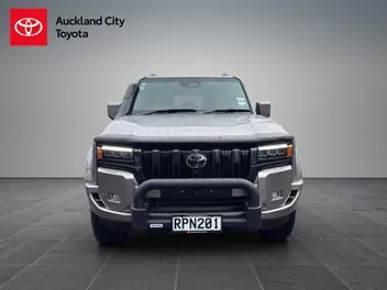 Toyota Land Cruiser Prado 2026 photo 3