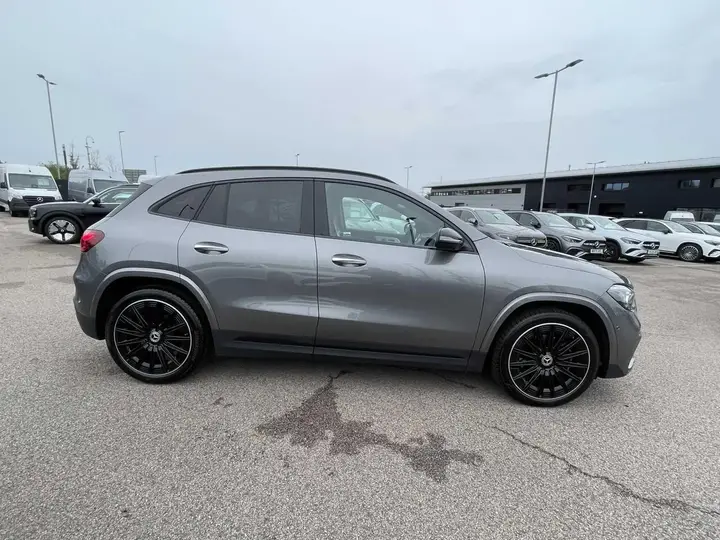 Mercedes-Benz Gla 2026 photo 2