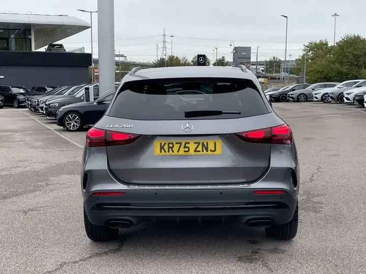 Mercedes-Benz Gla 2026 photo 5