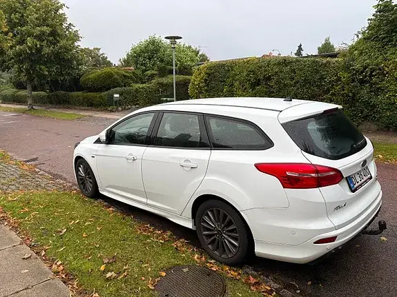 Ford Focus 2017 photo 3