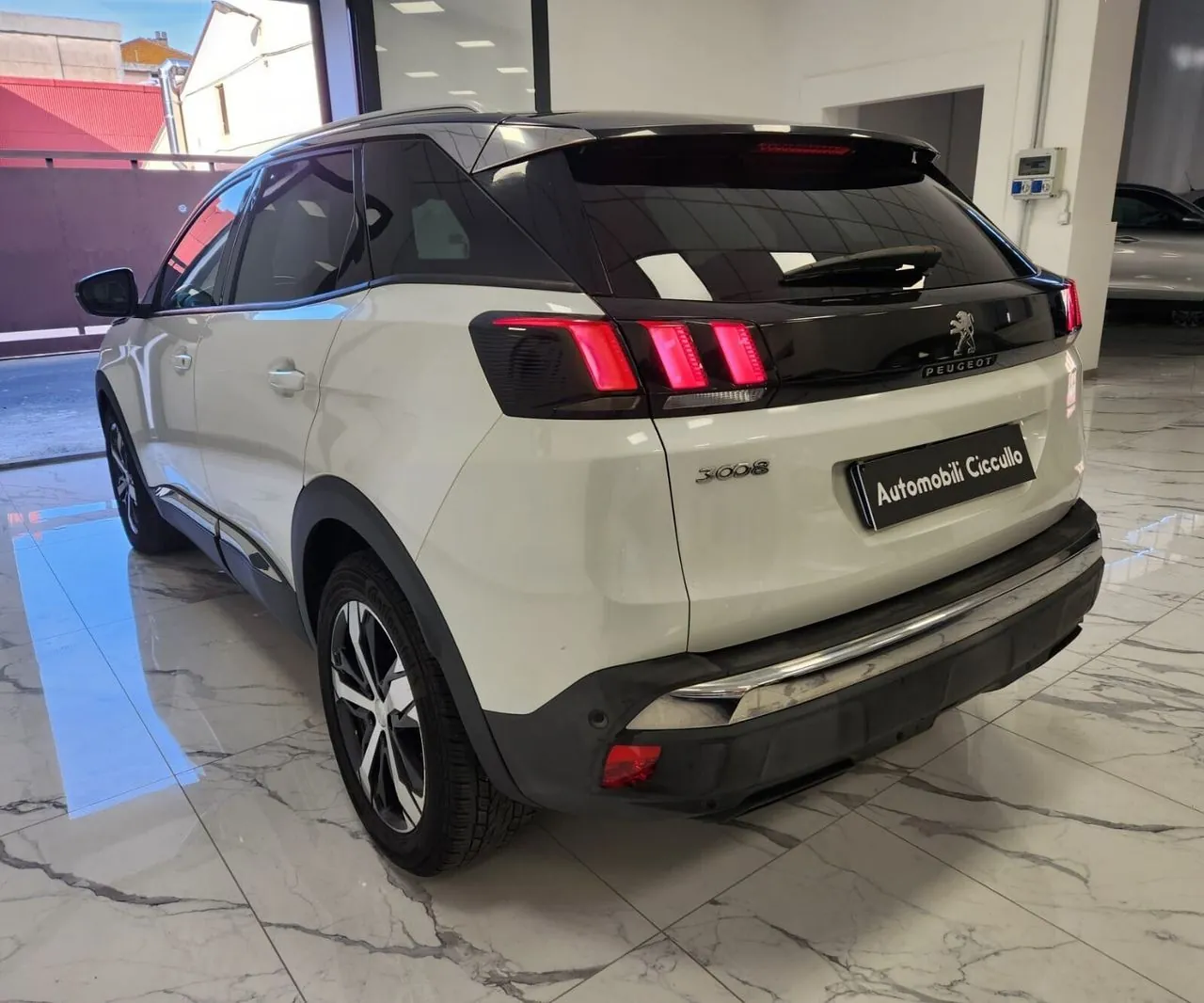 Peugeot 3008 2017 photo 5