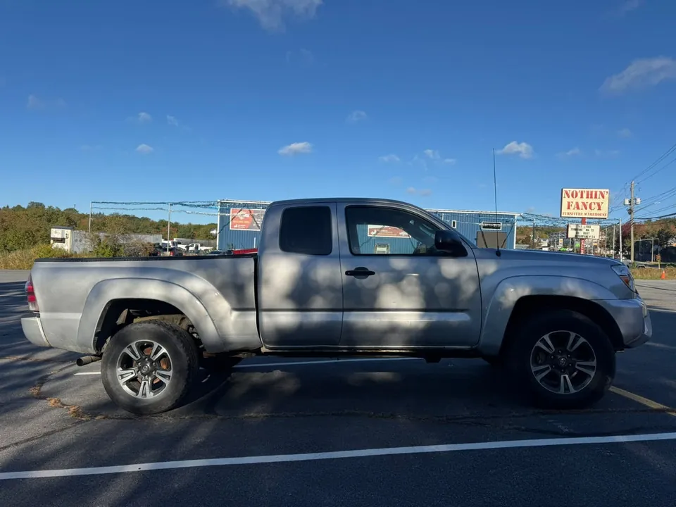 Toyota Tacoma