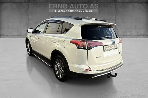 Toyota Rav4 2017 photo 5