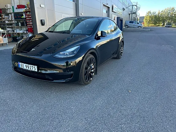 Tesla Model Y 2022 photo 3