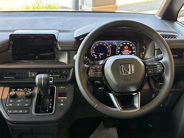 Honda Stepwagon 2026 photo 2