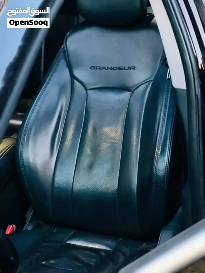 Hyundai Azera 2012 photo 2