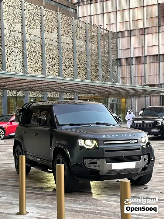 Land Rover Defender 2025 photo 4