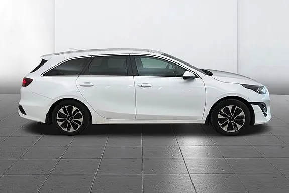 Kia Ceed 2024 photo 4