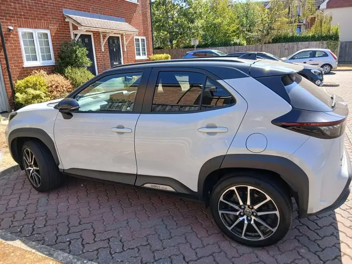 Toyota Yaris Cross 2023 photo 3