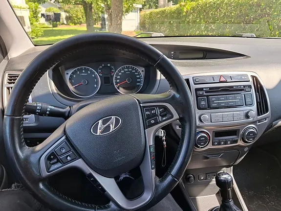 Hyundai I20 2013 photo 5