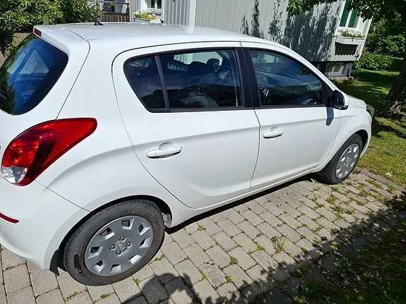 Hyundai I20 2013 photo 4