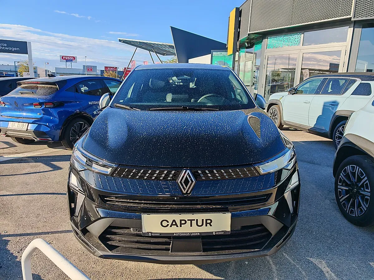 Renault Captur photo 2