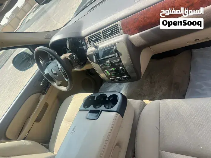 GMC Yukon 2011 photo 4