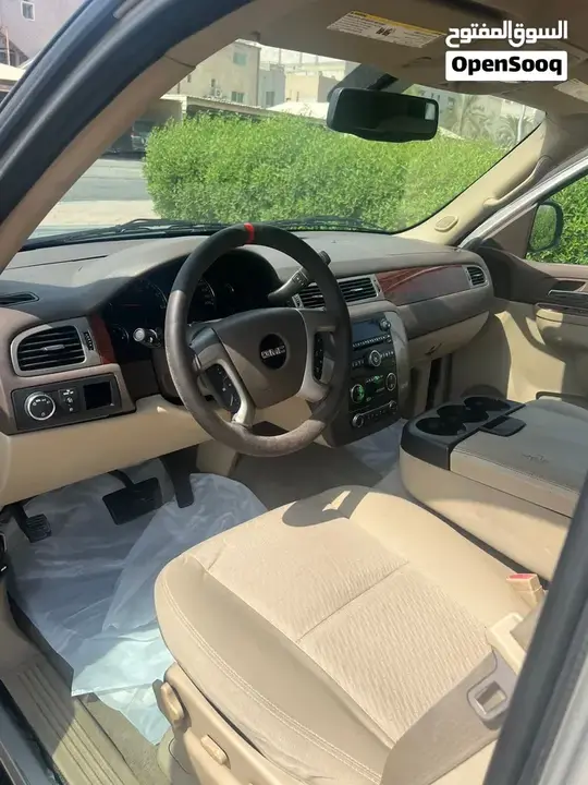GMC Yukon 2011 photo 3