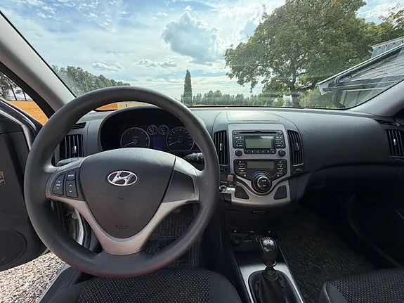 Hyundai I30 2009 photo 4