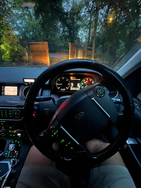 Land Rover Discovery 4