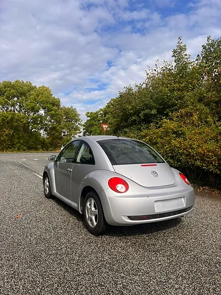 Volkswagen Beetle 2007 photo 3