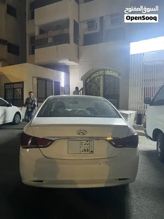 Hyundai Sonata 2012 photo 4