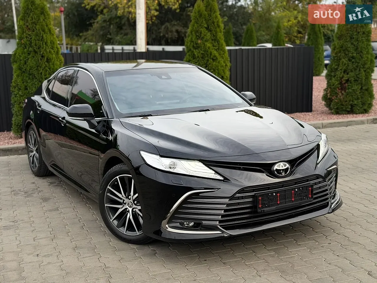 Toyota Camry 2024 photo 3