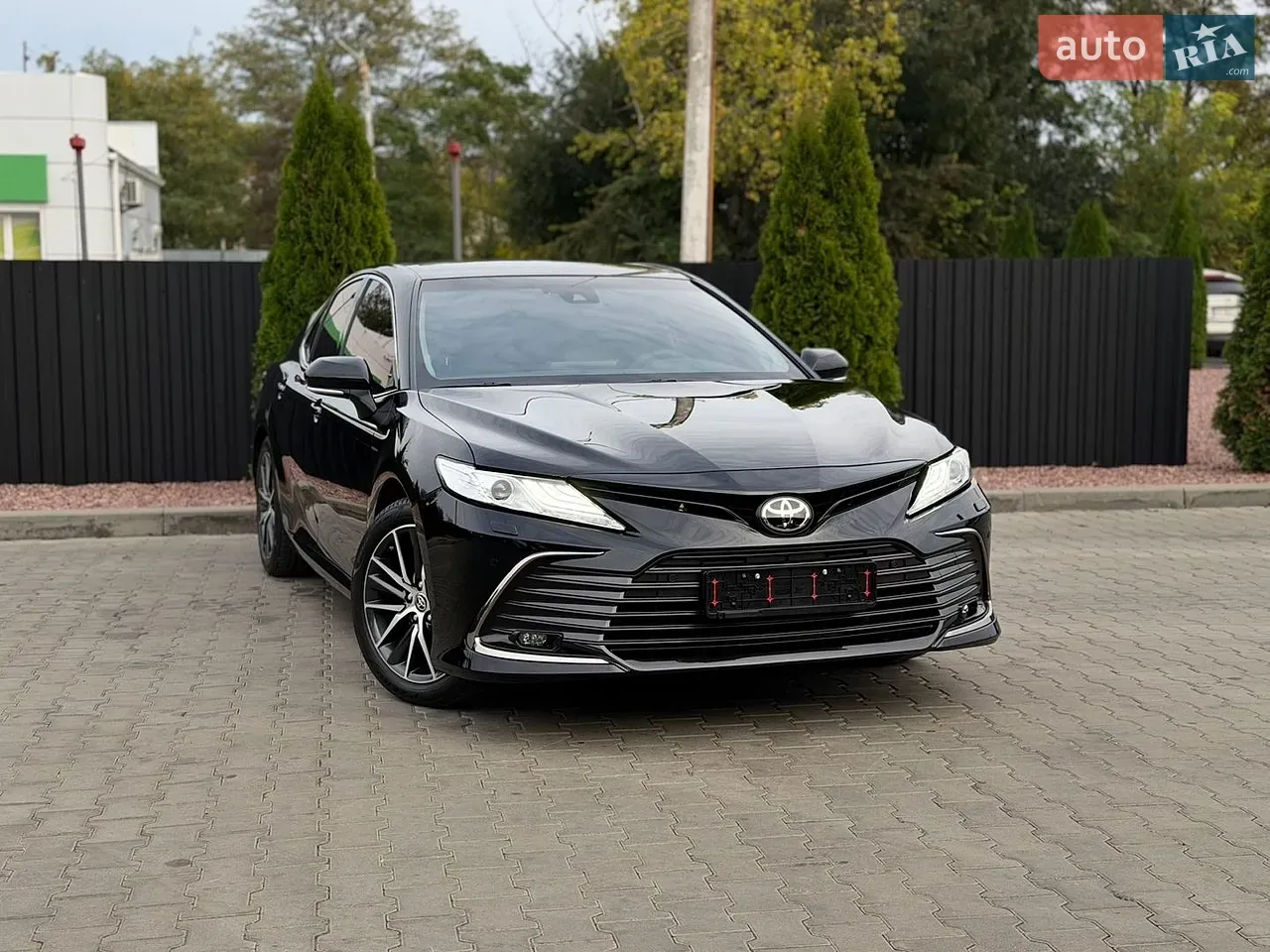 Toyota Camry 2024 photo 2