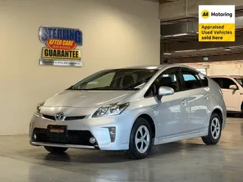 Toyota Prius 2015 photo 4