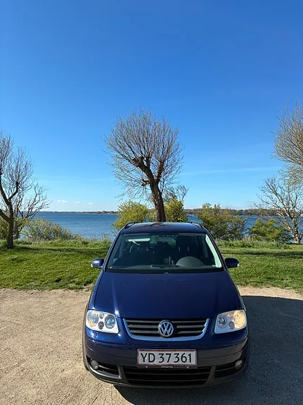 Volkswagen Touran 2003 photo 5