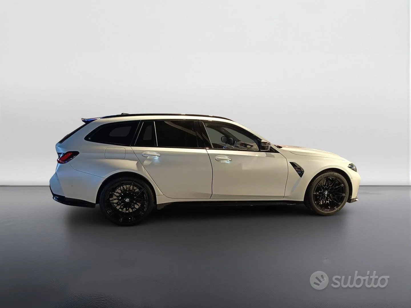 BMW M3 Competition 2023 photo 4