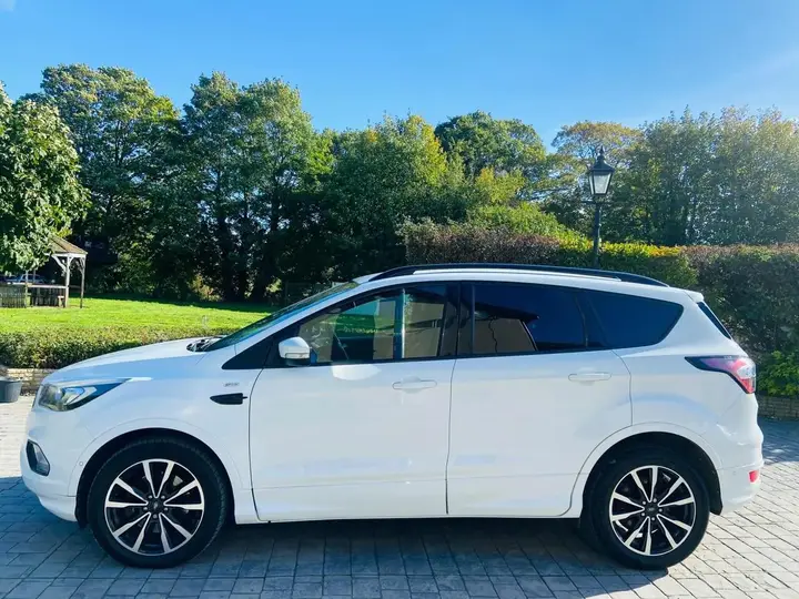 Ford Kuga 2017 photo 4