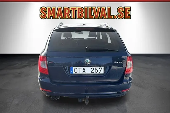 Skoda Superb 2013 photo 4