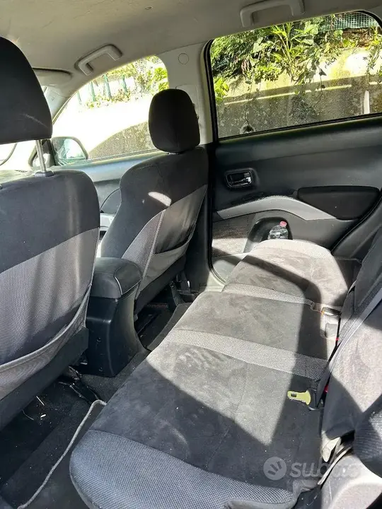 Mitsubishi Outlander 2008 photo 5