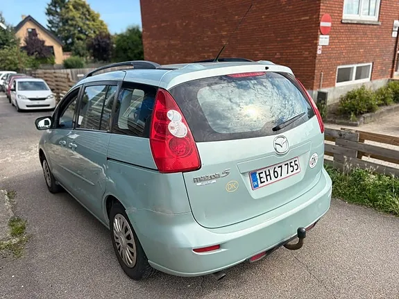 Mazda 5 2006 photo 4