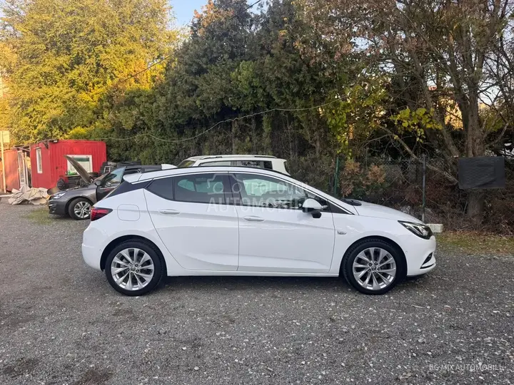 Opel Astra K 2017 photo 4