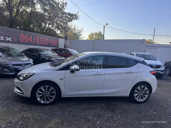Opel Astra K 2017 photo 3