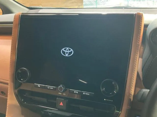 Toyota Vellfire 2025 photo 4