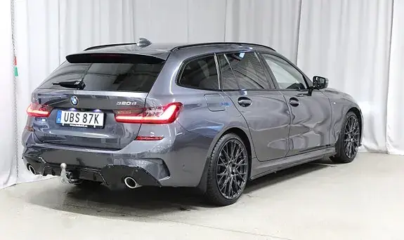 BMW 320D 2022 photo 2