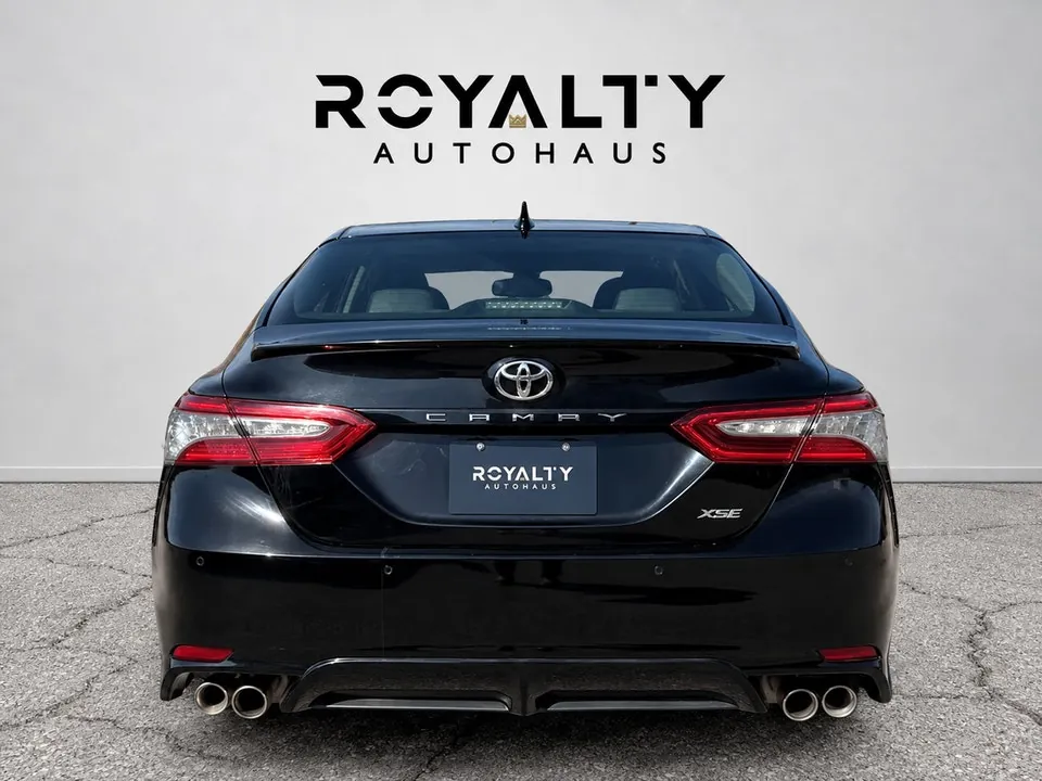 Toyota Camry 2018 photo 3