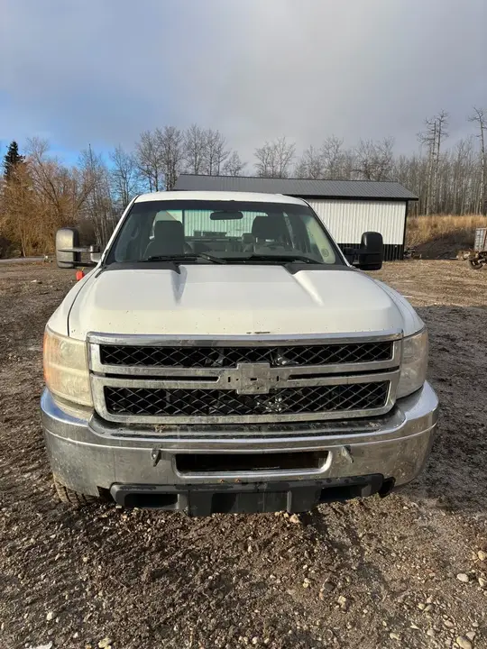 Chevrolet Silverado 3500 2014 photo 2