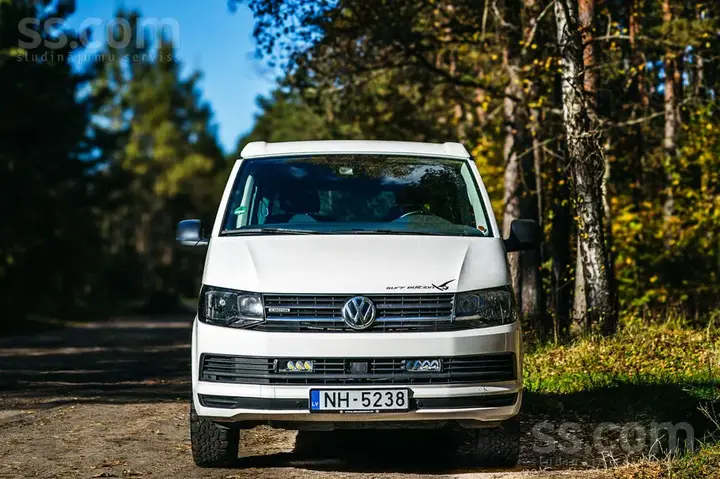 Volkswagen Multivan 2017 photo 2