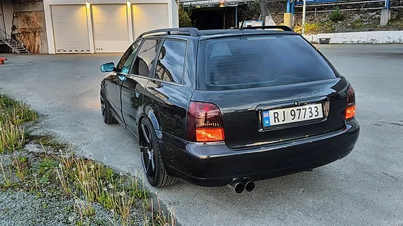 Audi S4 1998 photo 5